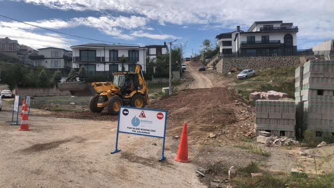 Başiskele’de Üst Yapı Çalışmaları Sürüyor