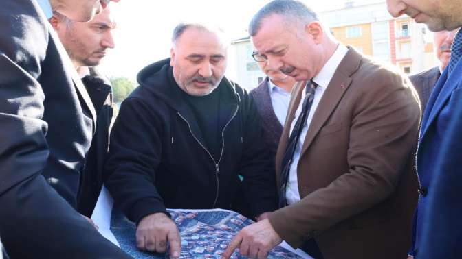 Başkan Büyükakın, Gebze’deki yol çalışmalarını inceledi