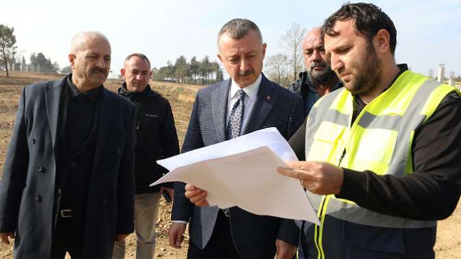 Başkan Büyükakın, Gebze Millet Bahçesi’ni inceledi