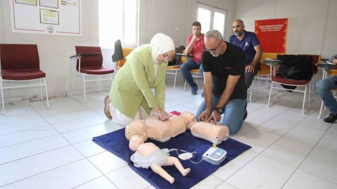 Büyükşehir’den 1 yılda 9 bin kişiye ilk yardım eğitimi