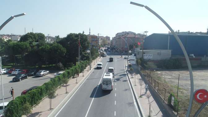 Büyükşehirden Aşıroğlu Caddesinde yoğun mesai