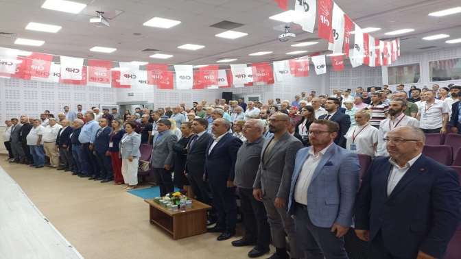 CHP Kartepede iki adaylı kongre heyecanı