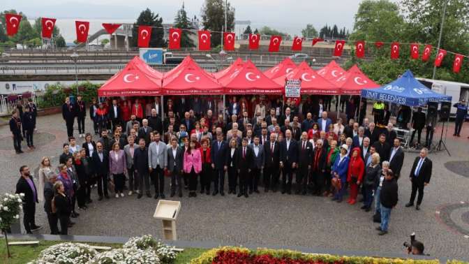 CHP Kocaeli Ata’nın manevi huzurunda