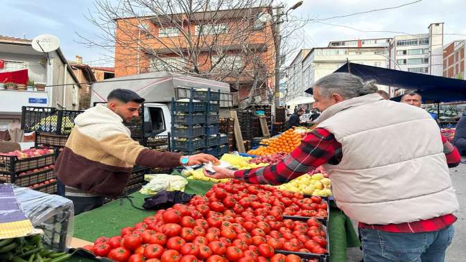 Düzenleme Yapılan Pazar Yeri'ne Teşekkür Ziyareti