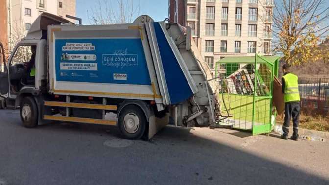 Gebze’nin çöpleri için araç kiralanamadı!!