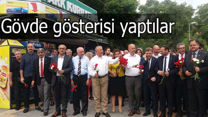 Gövde gösterisi yaptılar