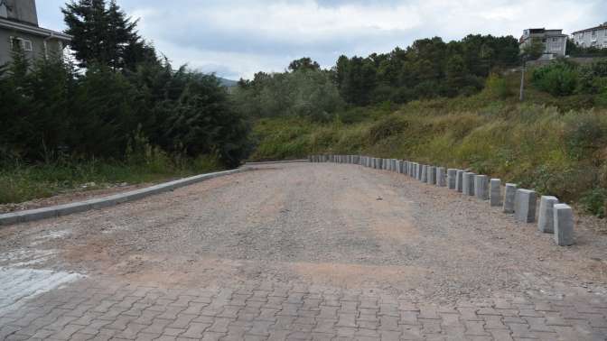 İzmit Belediyesinden Kuruçeşme Fatih’e yepyeni parke yol