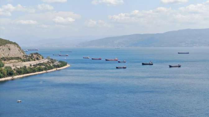 İzmit Körfezinde gemi yoğunluğu