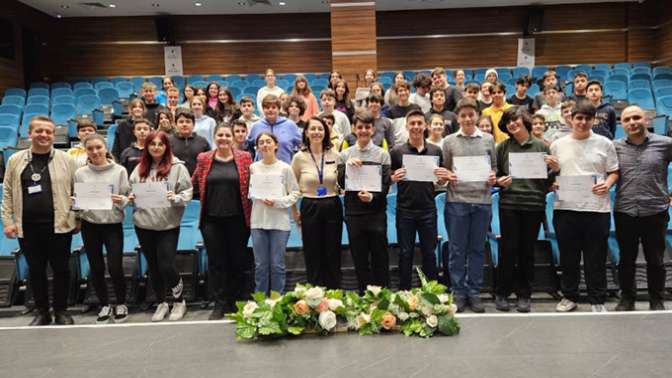 Kocaeli Bilnet Ortaokulu’ndan 3’üncü Mezun Mentorlar semineri