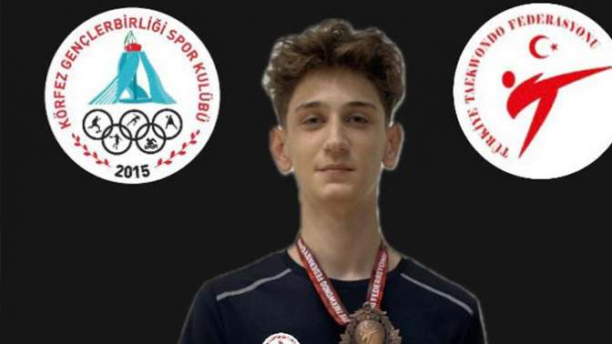 Körfezli Hamza Türkiye Gençler Taekwondo üçüncüsü oldu