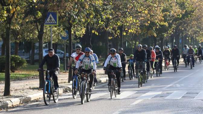 Pedallar Cumhuriyet için çevrildi