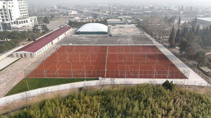 Tenis tutkunları için eşsiz bir tesis