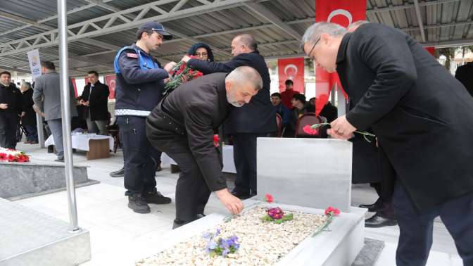 ÜSKÜDAR VAPURU FACİASI ŞEHİTLERİ GÖLCÜKTE DUALARLA ANILDI