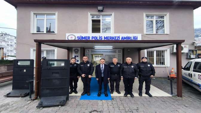 Vali İlhami Aktaş, güne Serdar Mahallesi’nde başladı